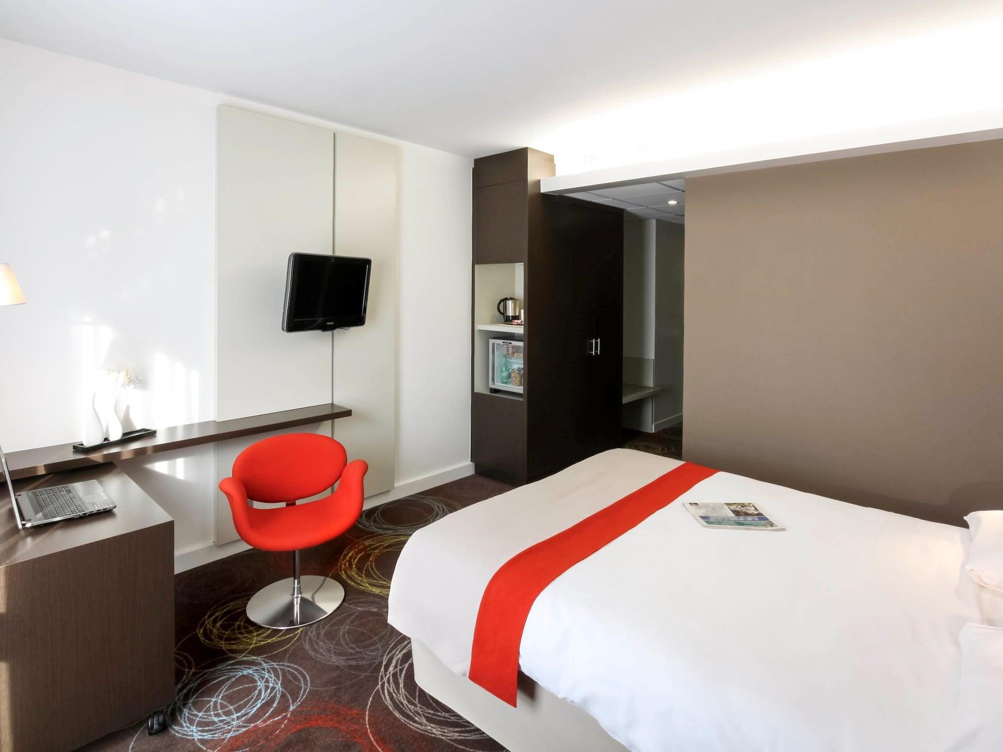 Mercure Niort Marais Poitevin Exterior foto
