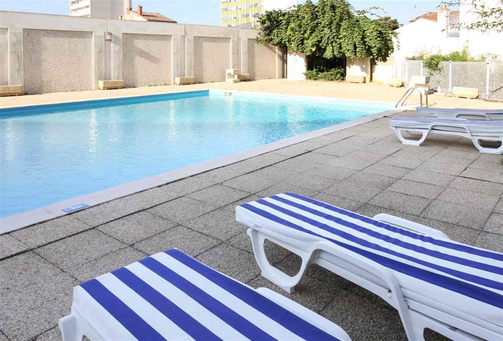 Mercure Niort Marais Poitevin Exterior foto