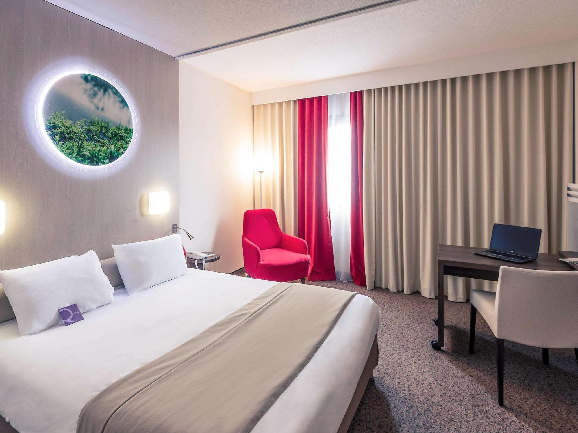 Mercure Niort Marais Poitevin Exterior foto
