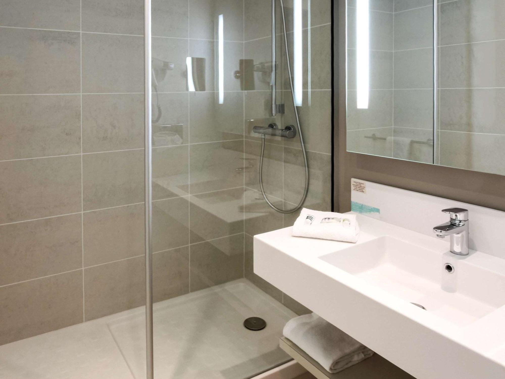 Mercure Niort Marais Poitevin Exterior foto