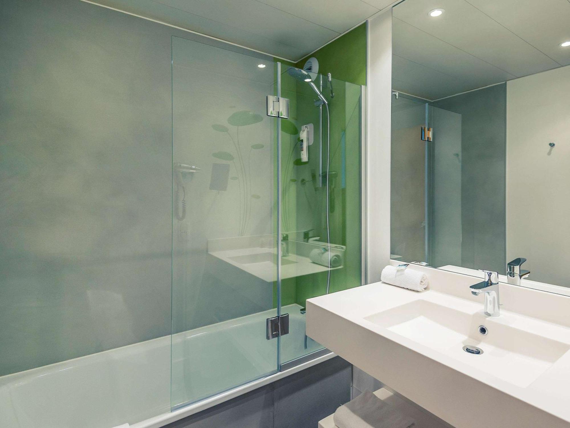 Mercure Niort Marais Poitevin Exterior foto