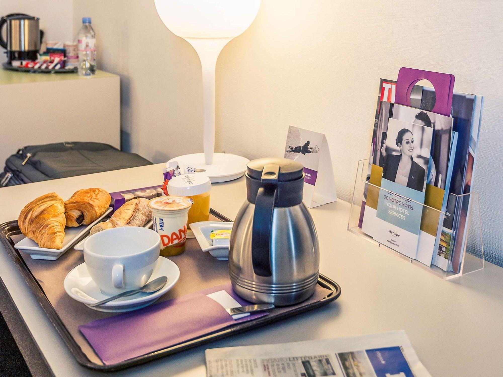 Mercure Niort Marais Poitevin Exterior foto