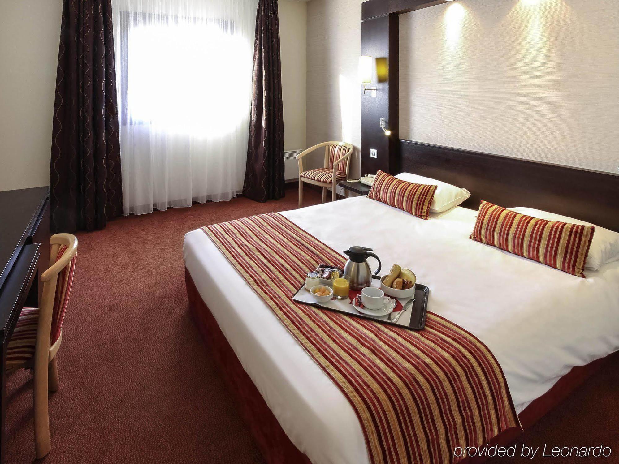 Mercure Niort Marais Poitevin Exterior foto